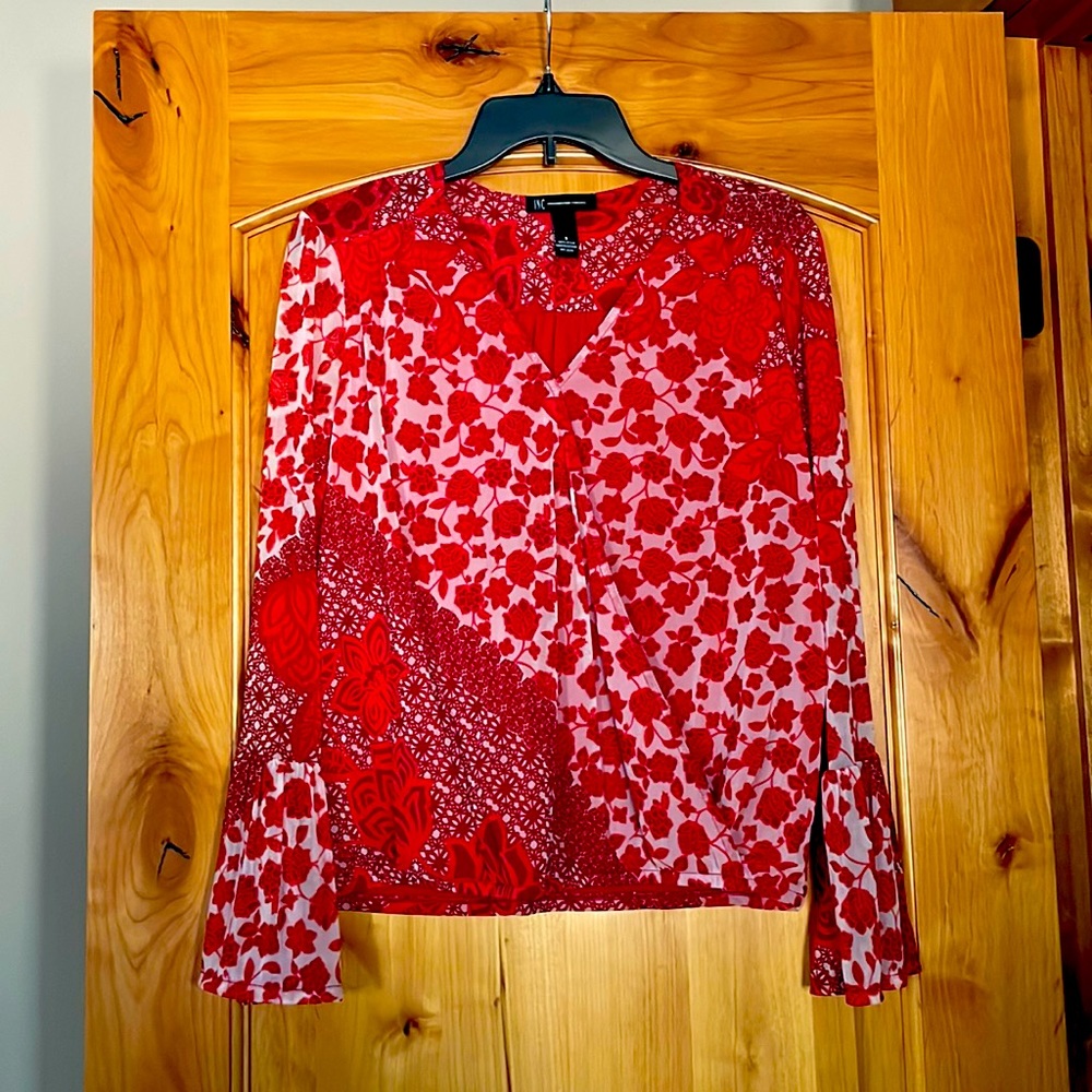 Inc long sleeve printed red blouse small
